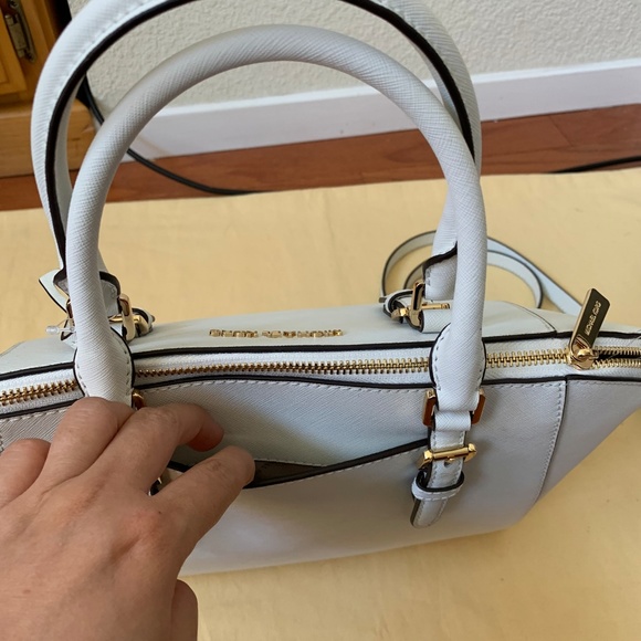 NWT Michael Kors Large Ciara White Satchel bag - Picture 3 of 8